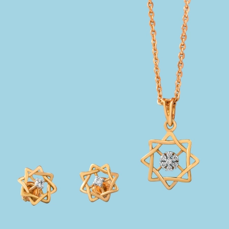 Perfectly edited gold chain images with expert clipping path services for ultimate precision and quality.